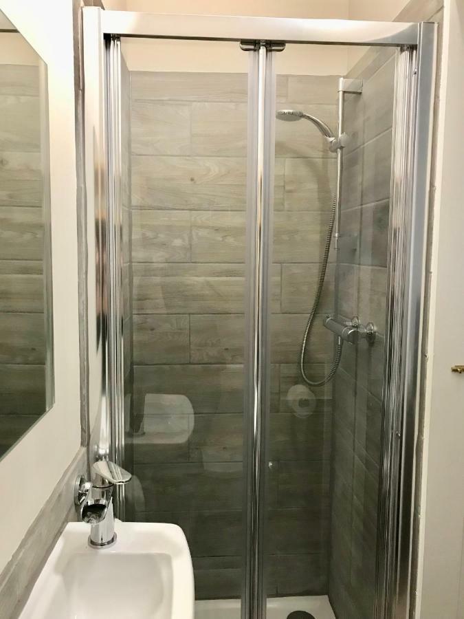 Self-Contained Studio City Centre Location 因弗内斯 外观 照片